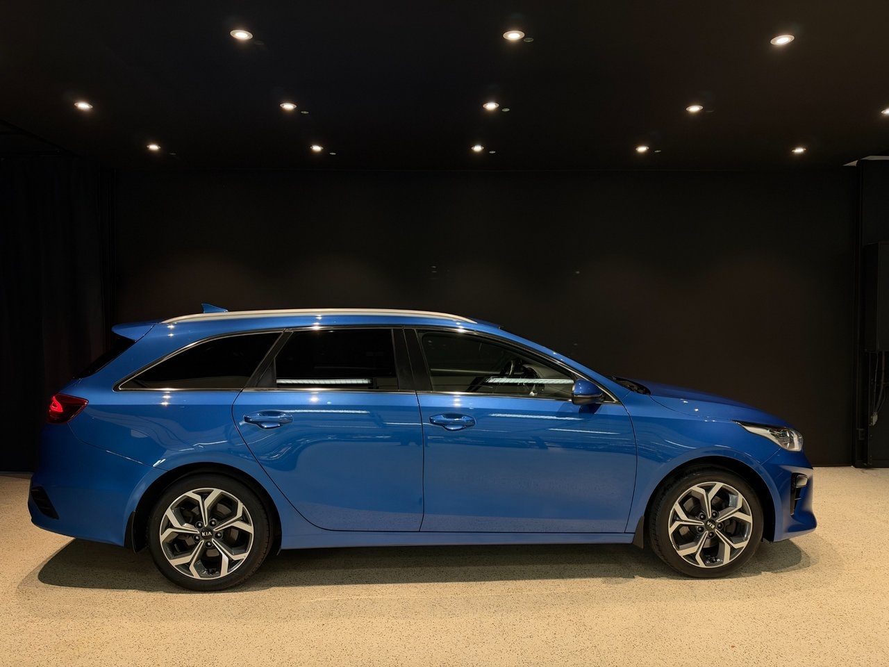 Kia Ceed 1.4 T-GDI 2020, bild 6/10