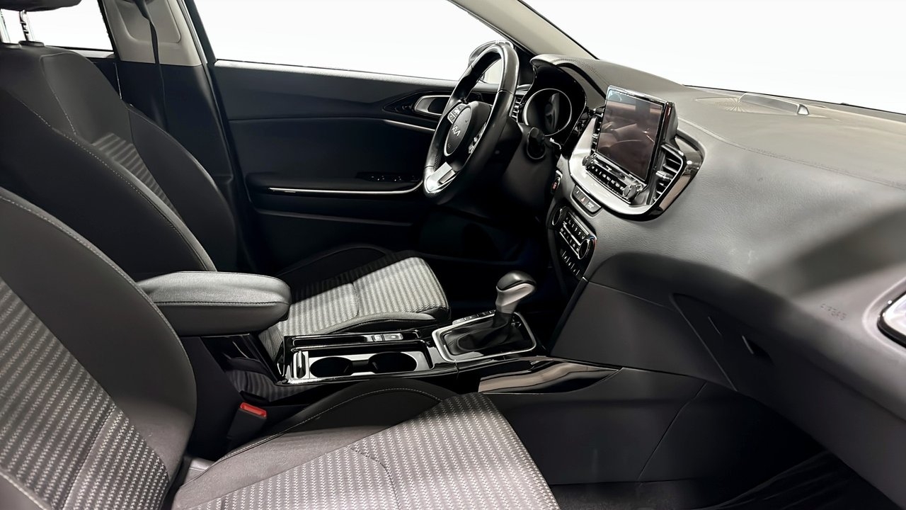 Kia Ceed 1.6 GDI Action 2023, bild 3/10