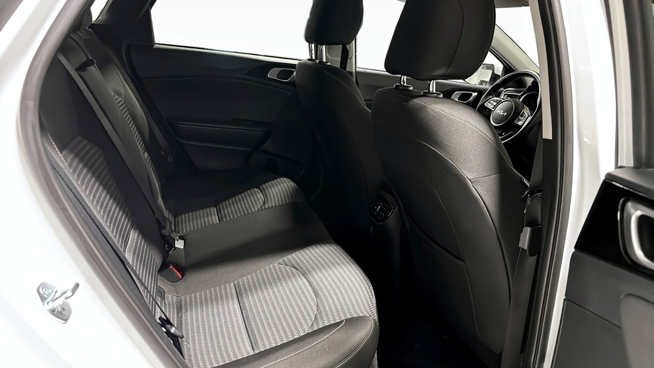 Kia Ceed 1.6 GDI Action 2023, bild 5/10