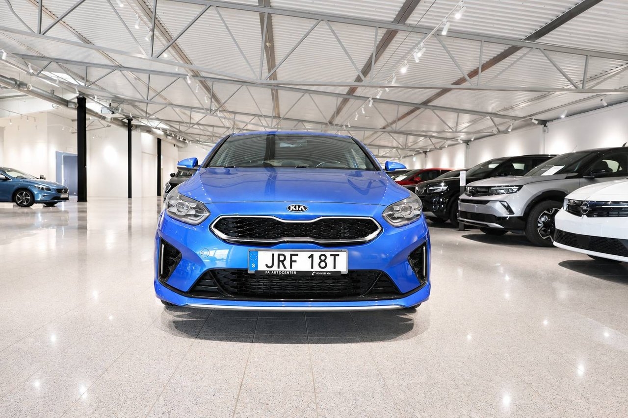 Kia Ceed 1.4 T-GDI GT Line 2019, bild 3/10