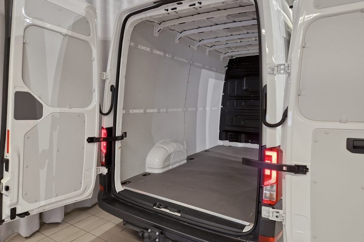 Volkswagen Crafter 35 2.0 TDI 2026, photo 6/10