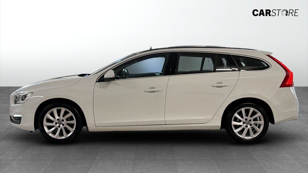 Volvo V60 D4 Momentum Business 2015, bild 6/10