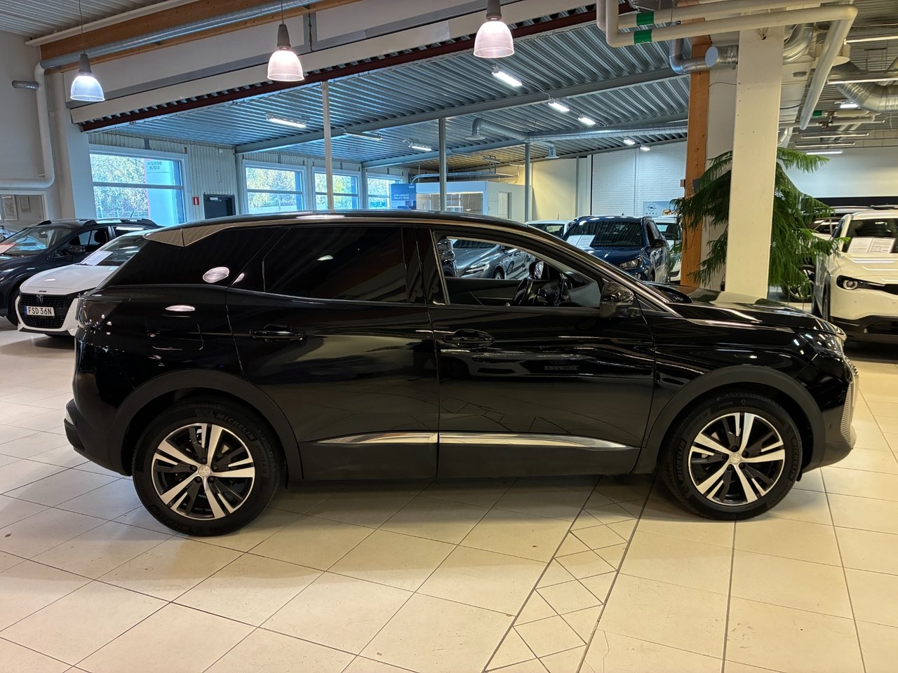 Peugeot 3008 1.2 PureTech 130 Allure 2022, bild 6/10