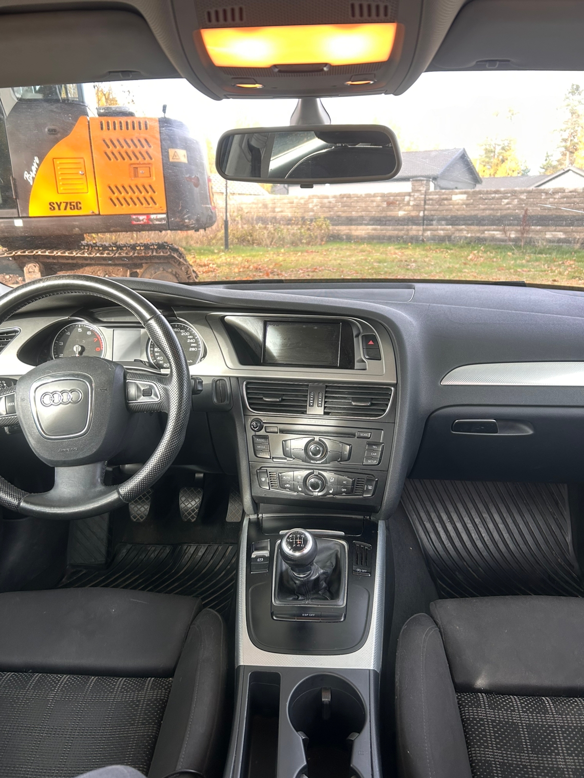 Audi A4 2.0 TFSI 2010, bild 2/10