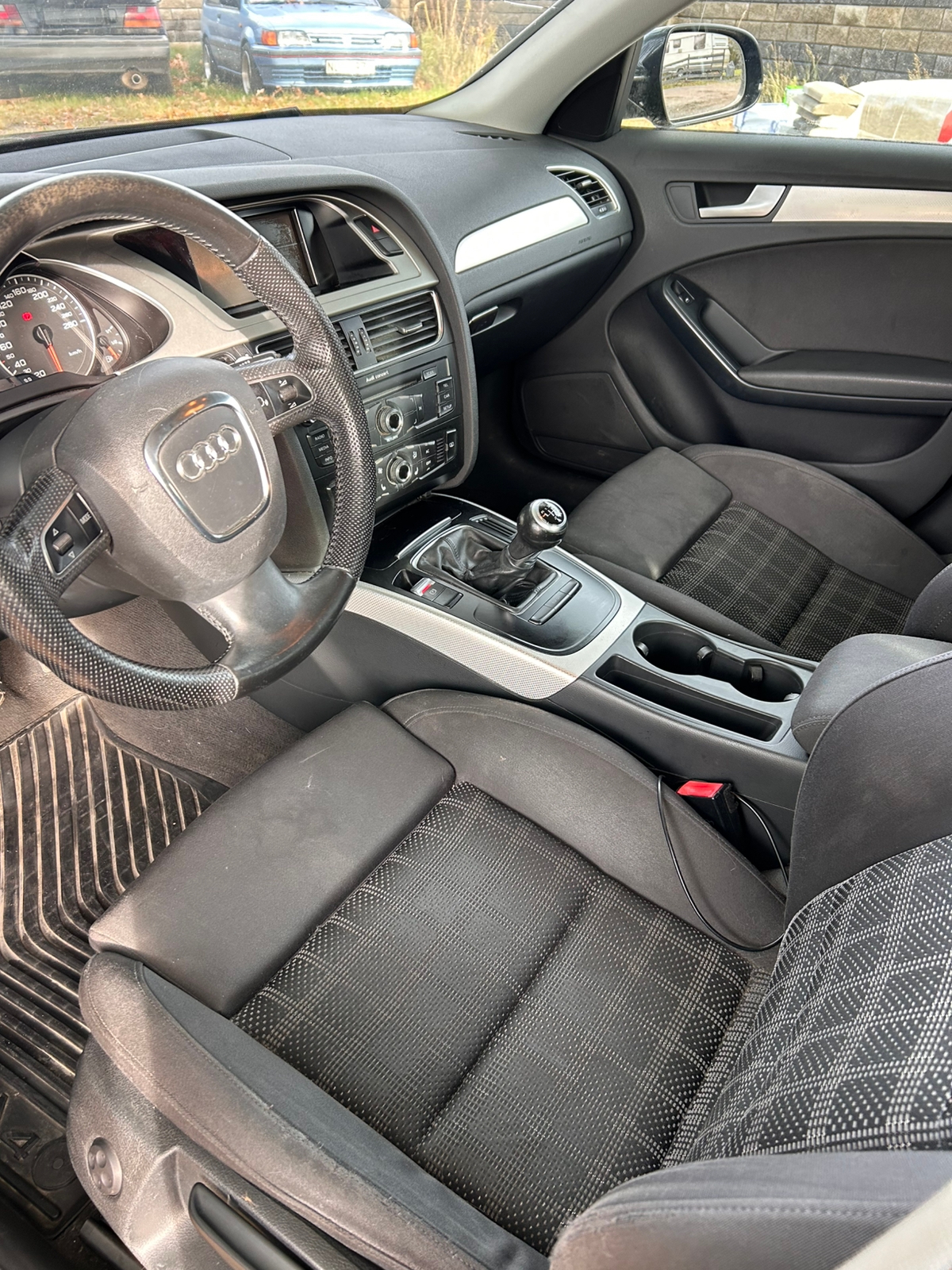 Audi A4 2.0 TFSI 2010, bild 4/10