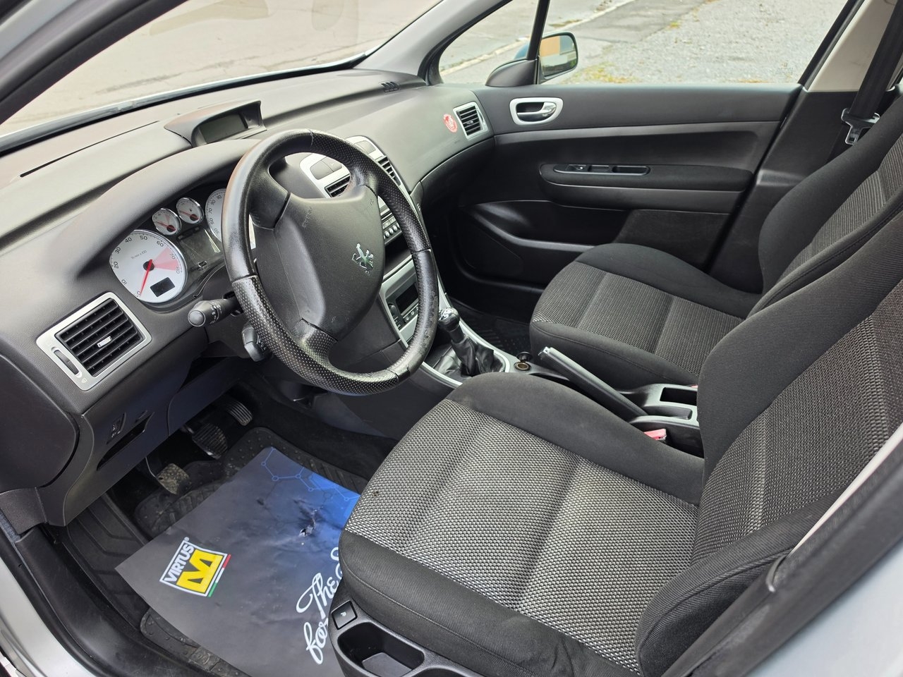 Peugeot 307 110 2008, bild 6/10