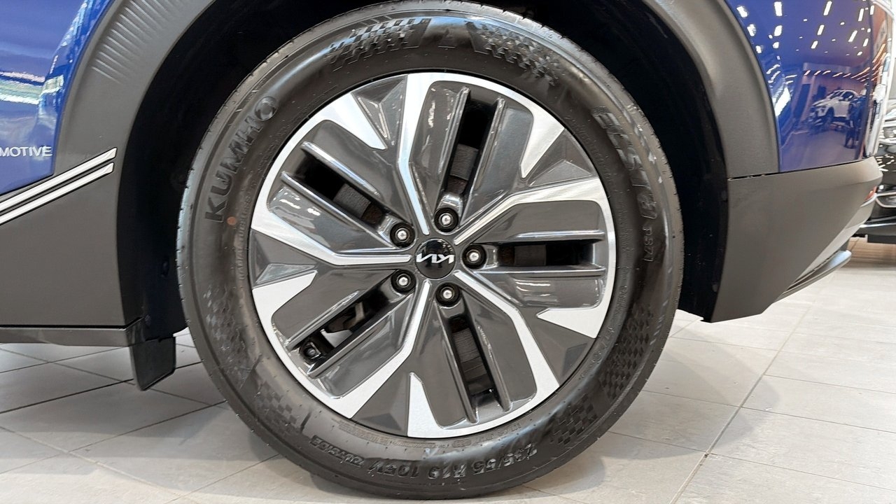 Kia EV6 2022, bild 7/10
