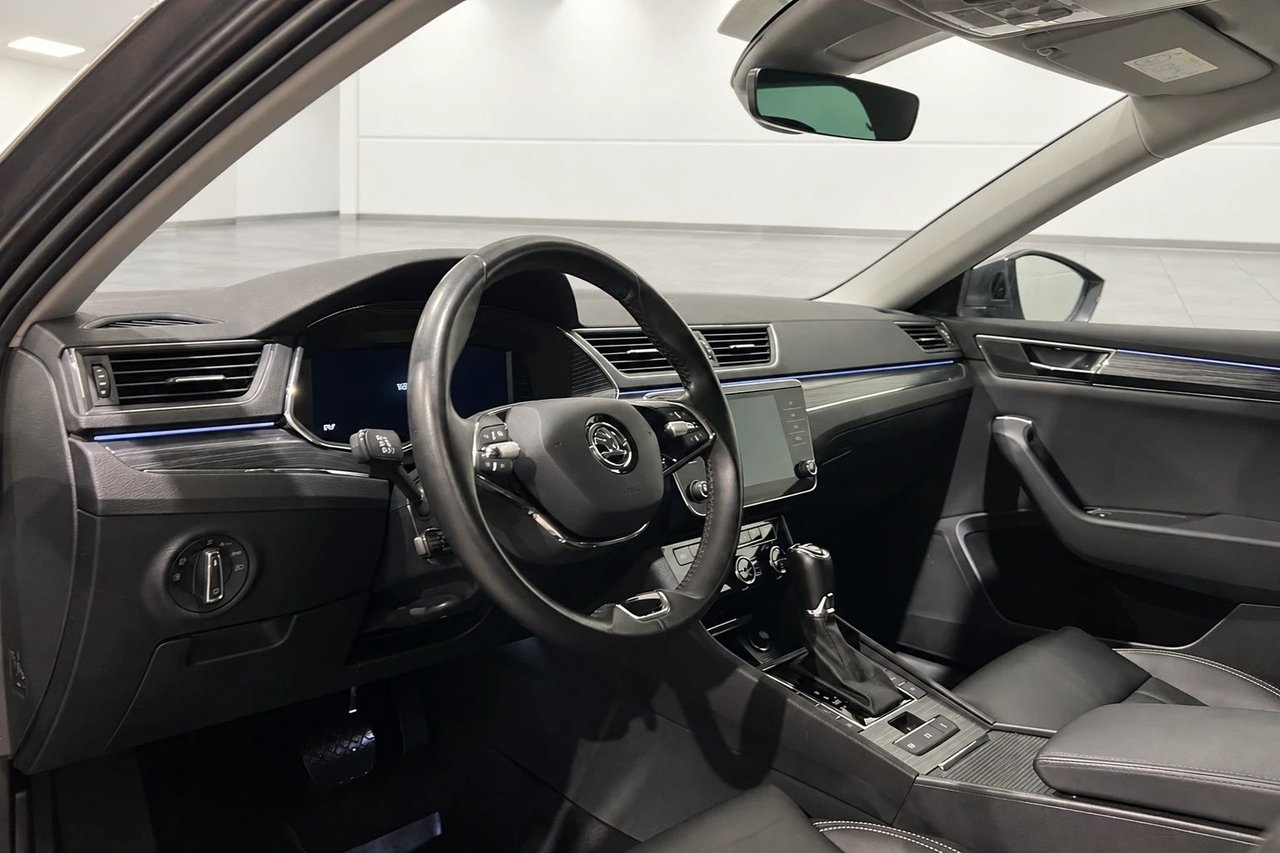 Skoda Superb Style 2023, bild 6/10