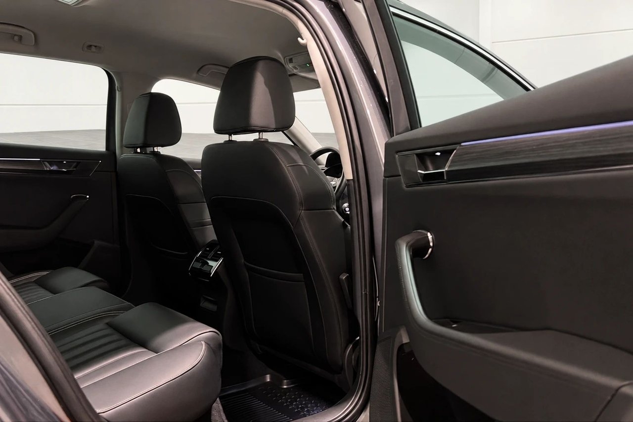 Skoda Superb Style 2023, photo 10/10