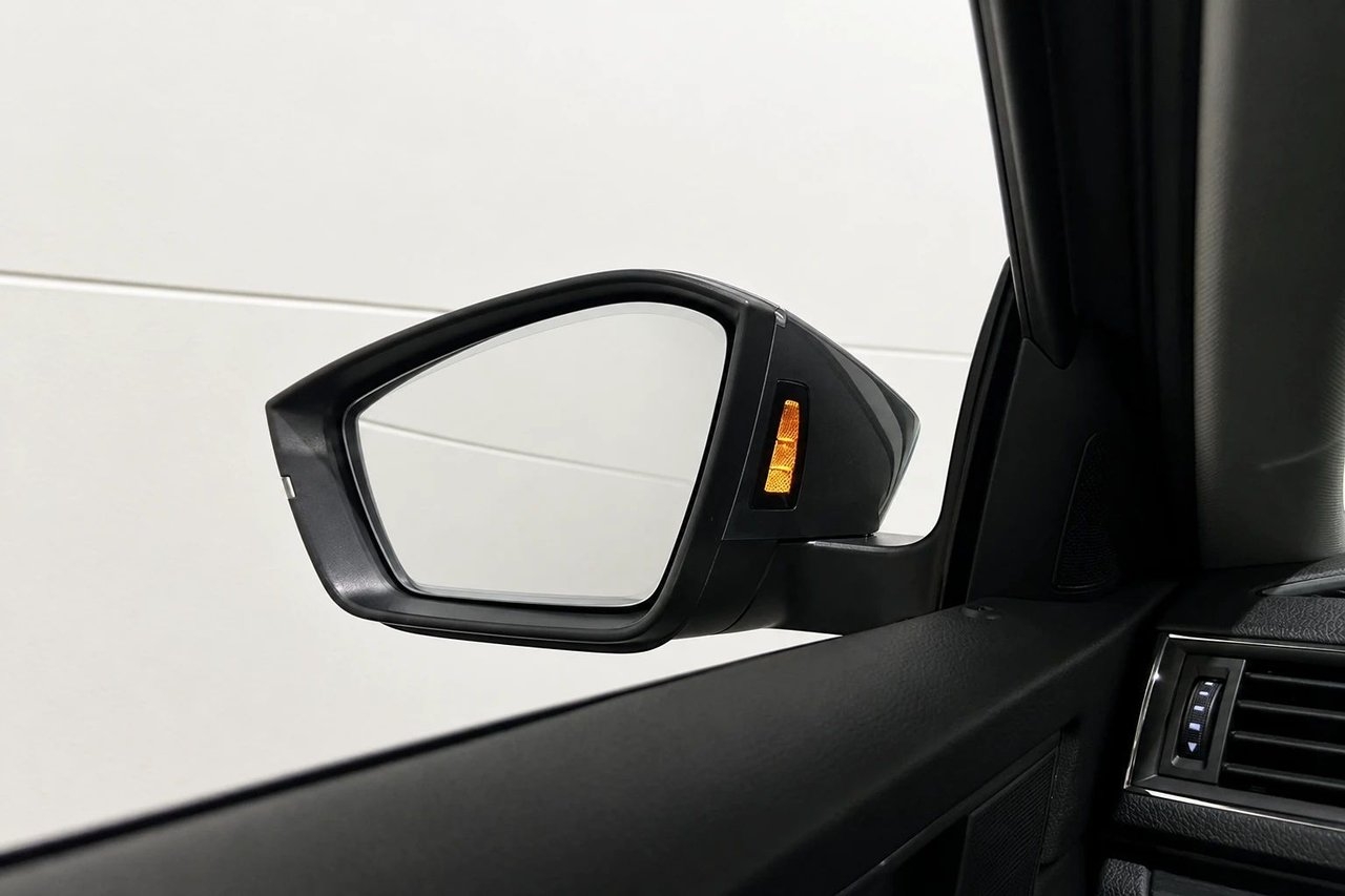 Skoda Superb Style 2023, photo 9/10