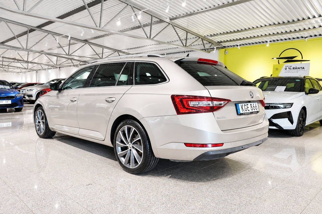 Skoda Superb 2.0 TDI SCR L&K 2018, photo 10/10