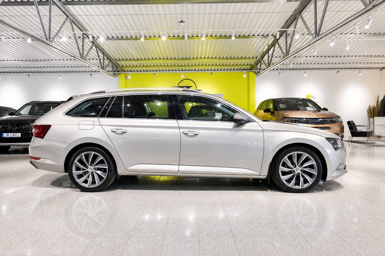 Skoda Superb 2.0 TDI SCR L&K 2018, photo 9/10