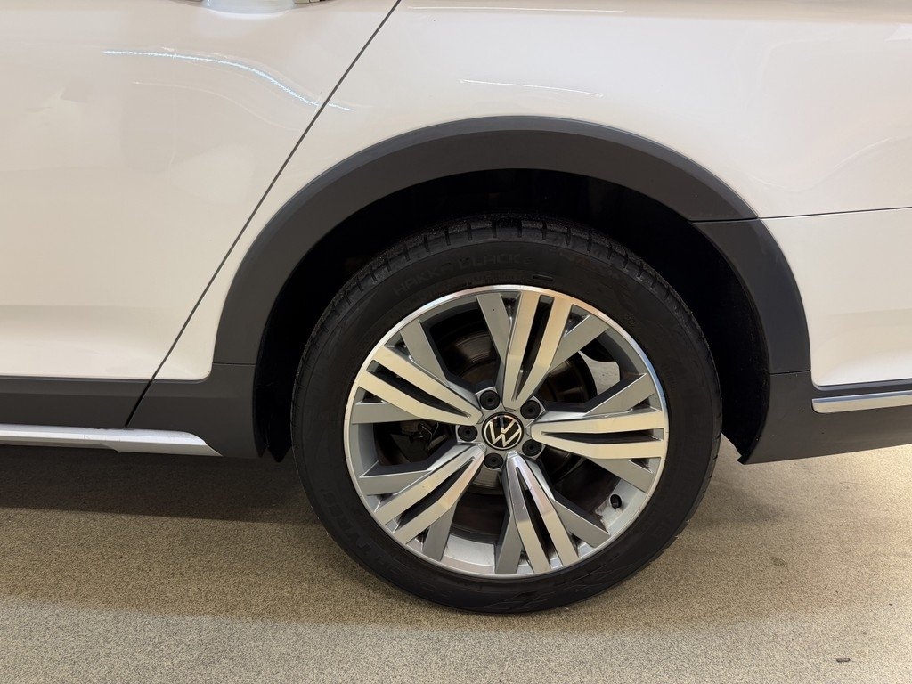 Volkswagen Passat Alltrack 2.0 TDI SCR 2021, bild 6/10