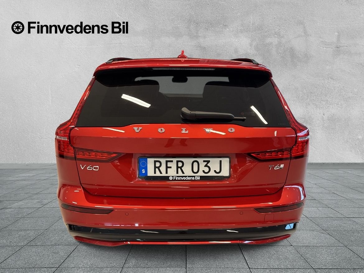 Volvo V60 T6 Plus Dark 2025, bild 4/10