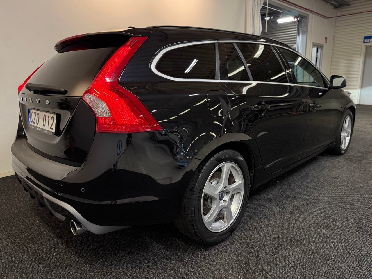 Volvo V60 R Design Business Edition Pro 2013, bild 3/10