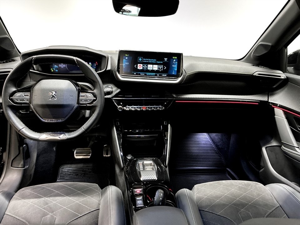 Peugeot e-208 136 GT Pack 2023, kuva 6/10