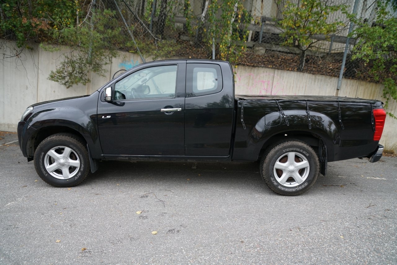 Isuzu D-MAX 2.5 Diesel 2014, bild 2/10