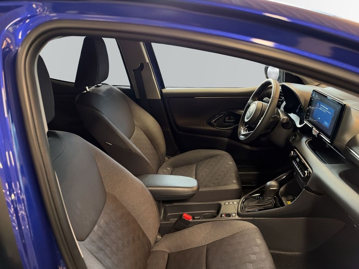 Toyota Yaris 1.5 Hybrid 116 Active Plus 2026, bild 7/10