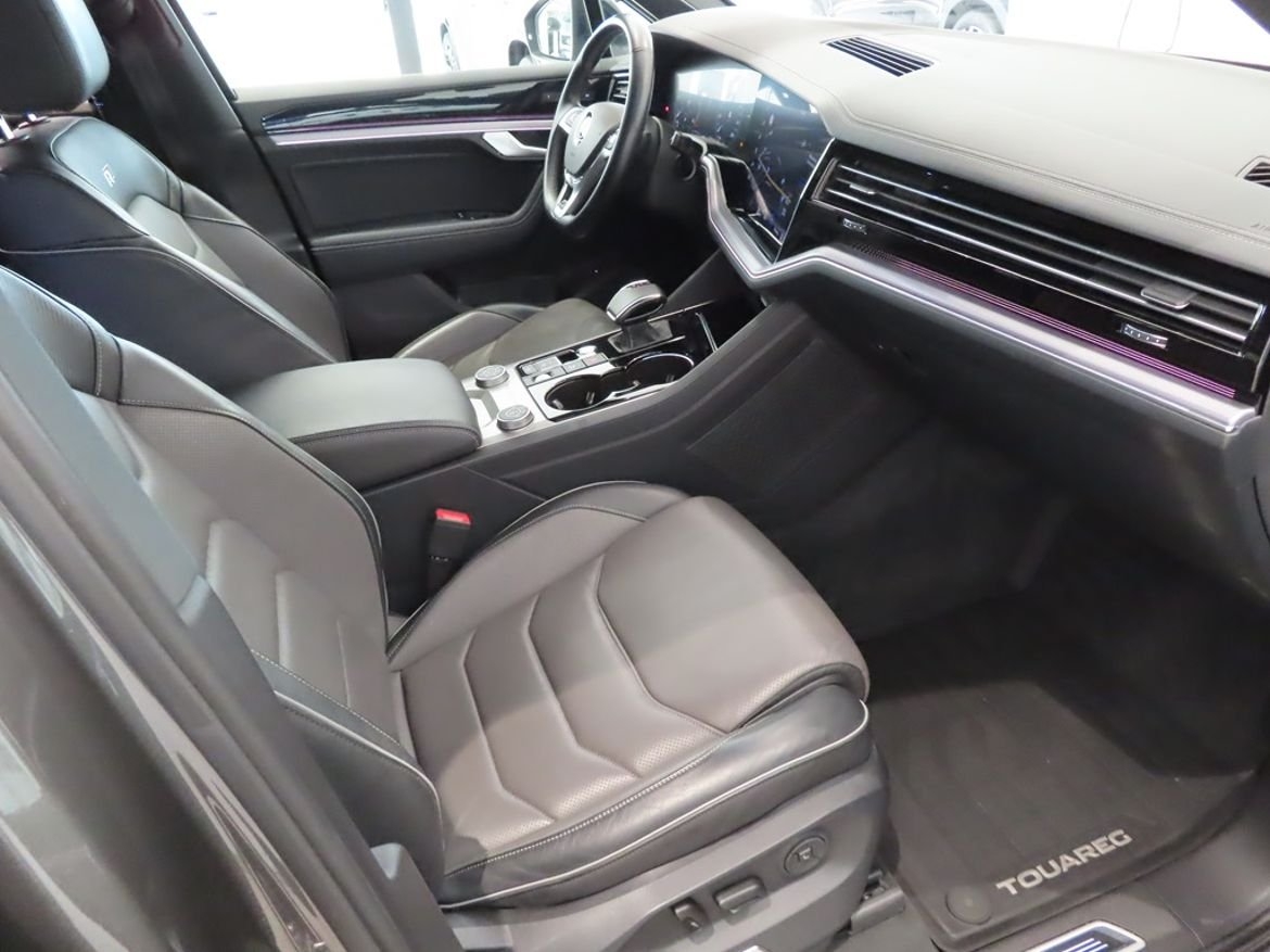 Volkswagen Touareg 3.0 V6 TDI SCR R-Line 2020, bild 7/10