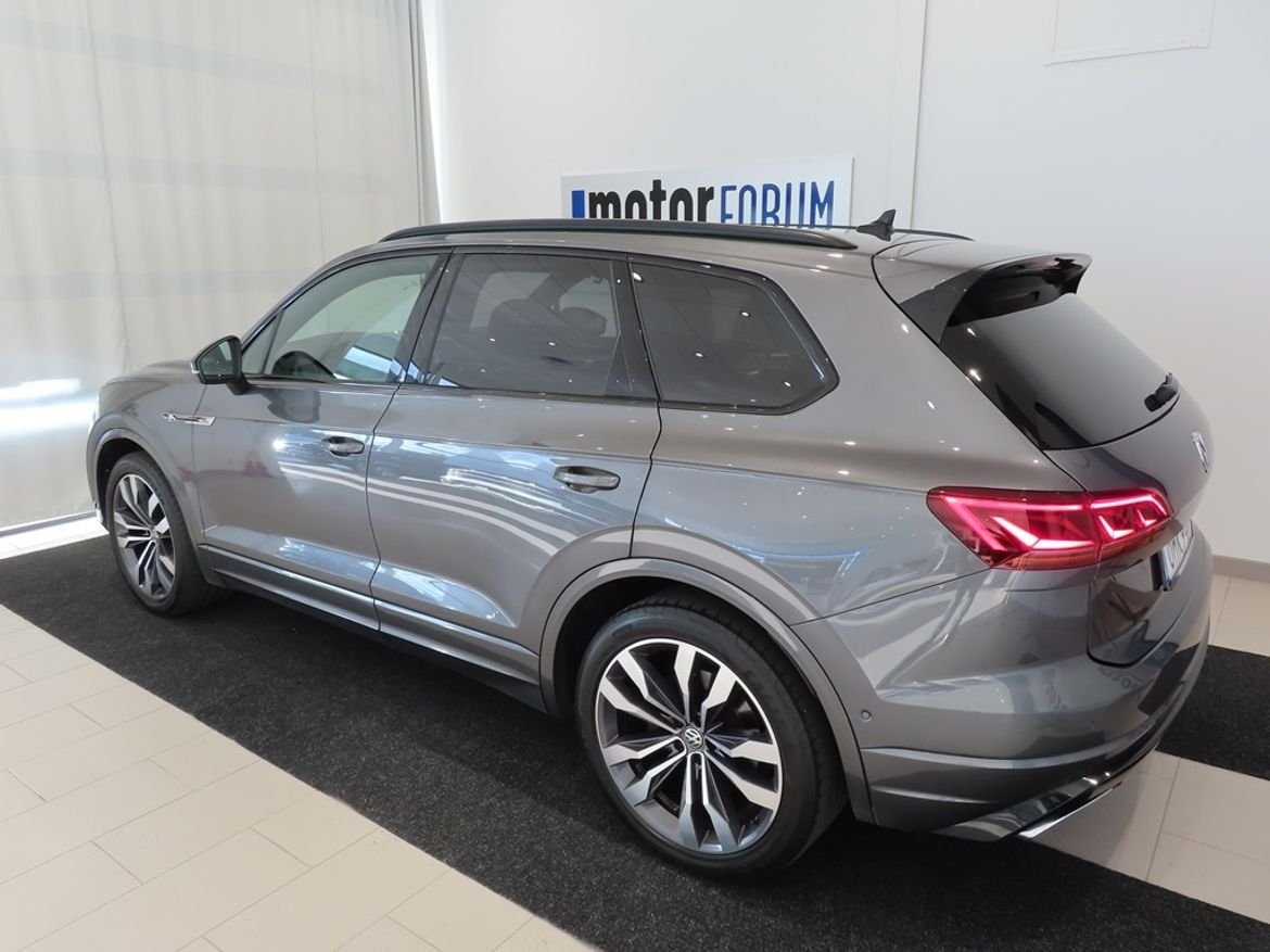 Volkswagen Touareg 3.0 V6 TDI SCR R-Line 2020, bild 3/10