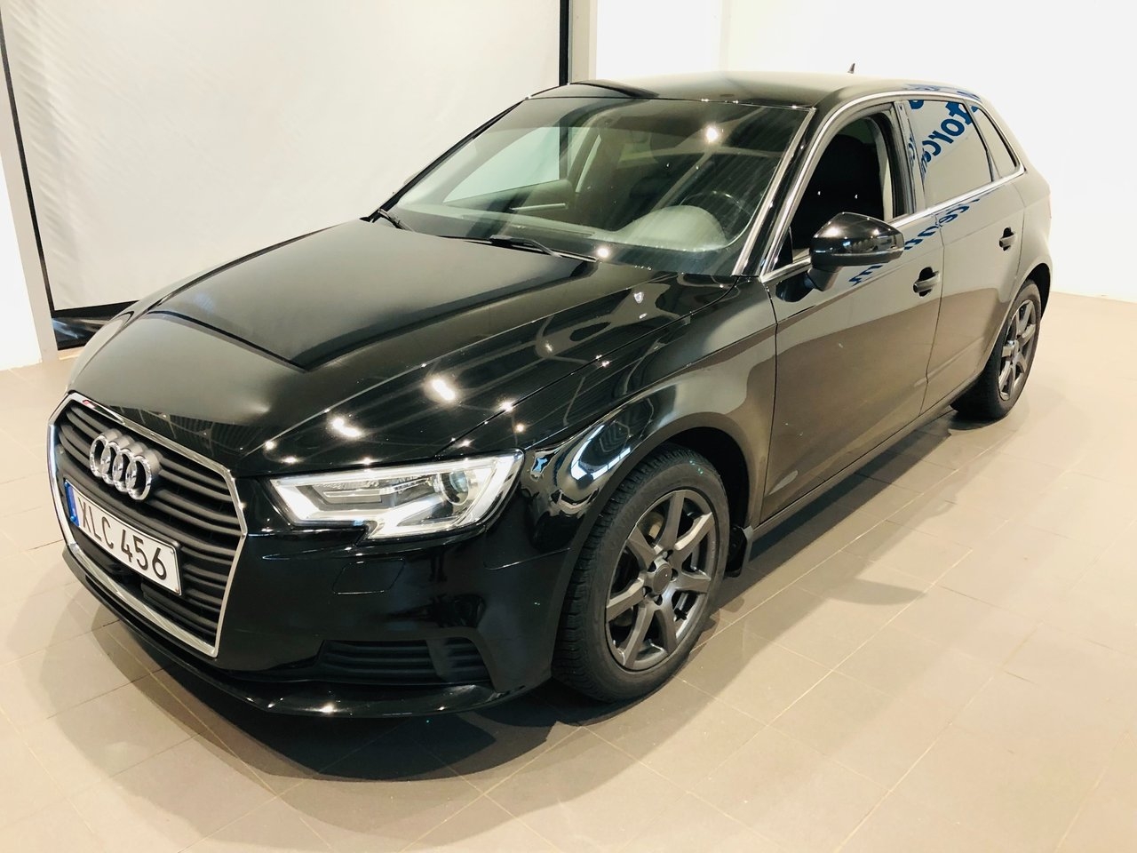 Audi A3 Proline 2019, bild 2/9