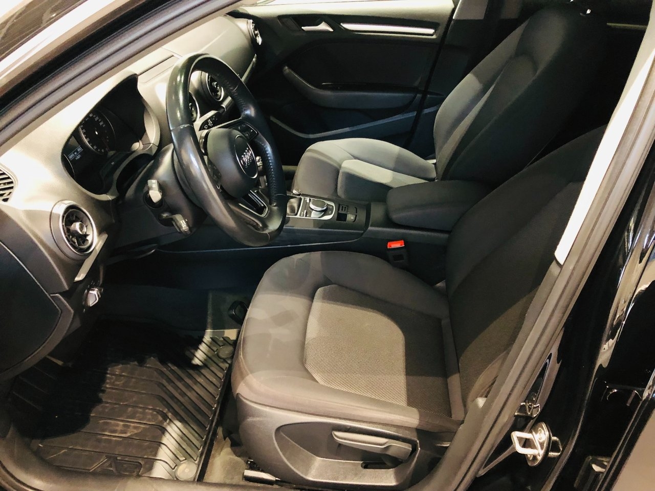 Audi A3 Proline 2019, bild 7/9