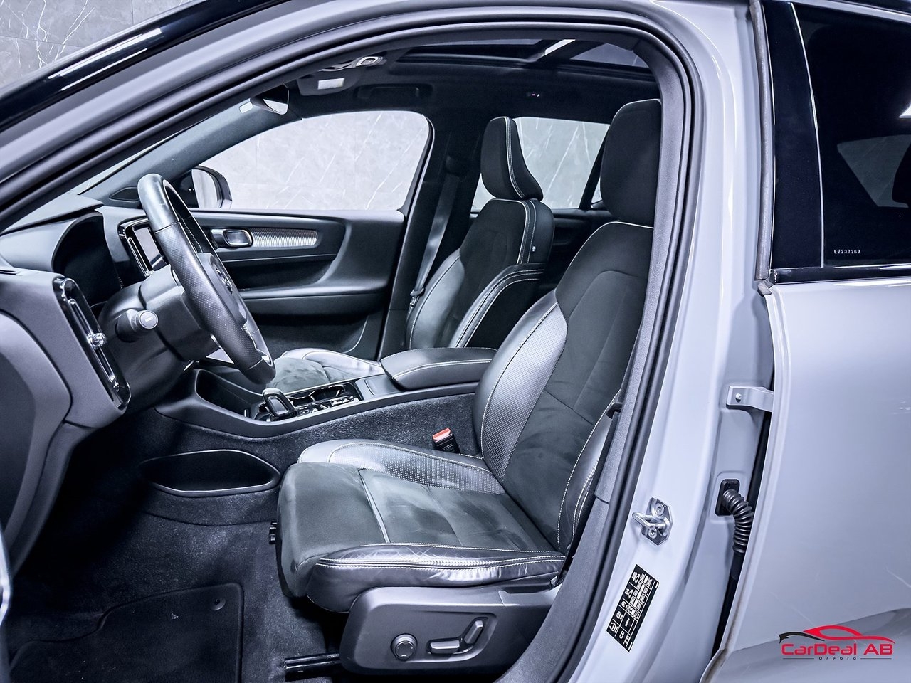 Volvo XC40 T3 R Design 2020, kuva 10/10