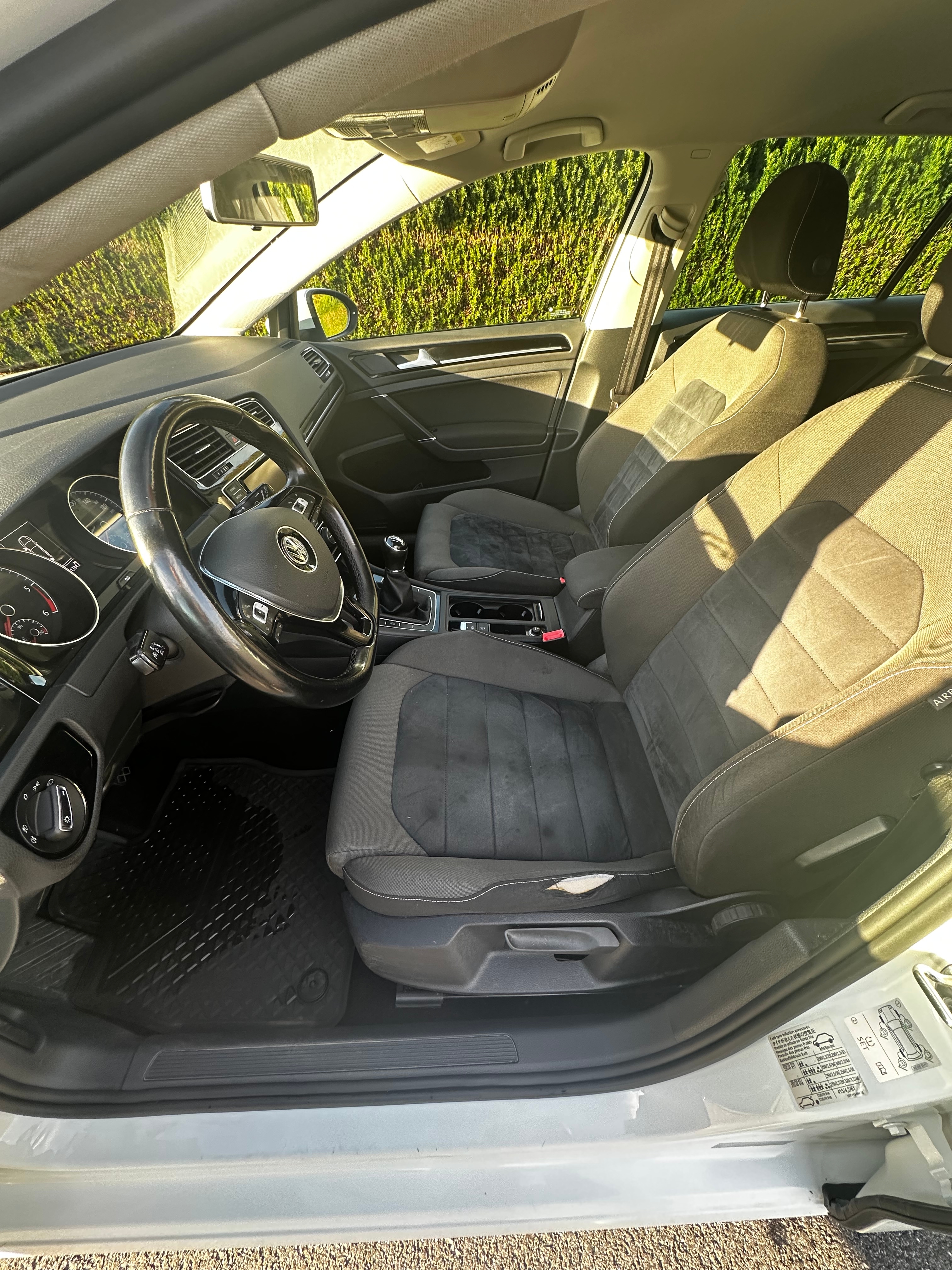 Volkswagen Golf 2.0 TDI 2015, bild 6/10