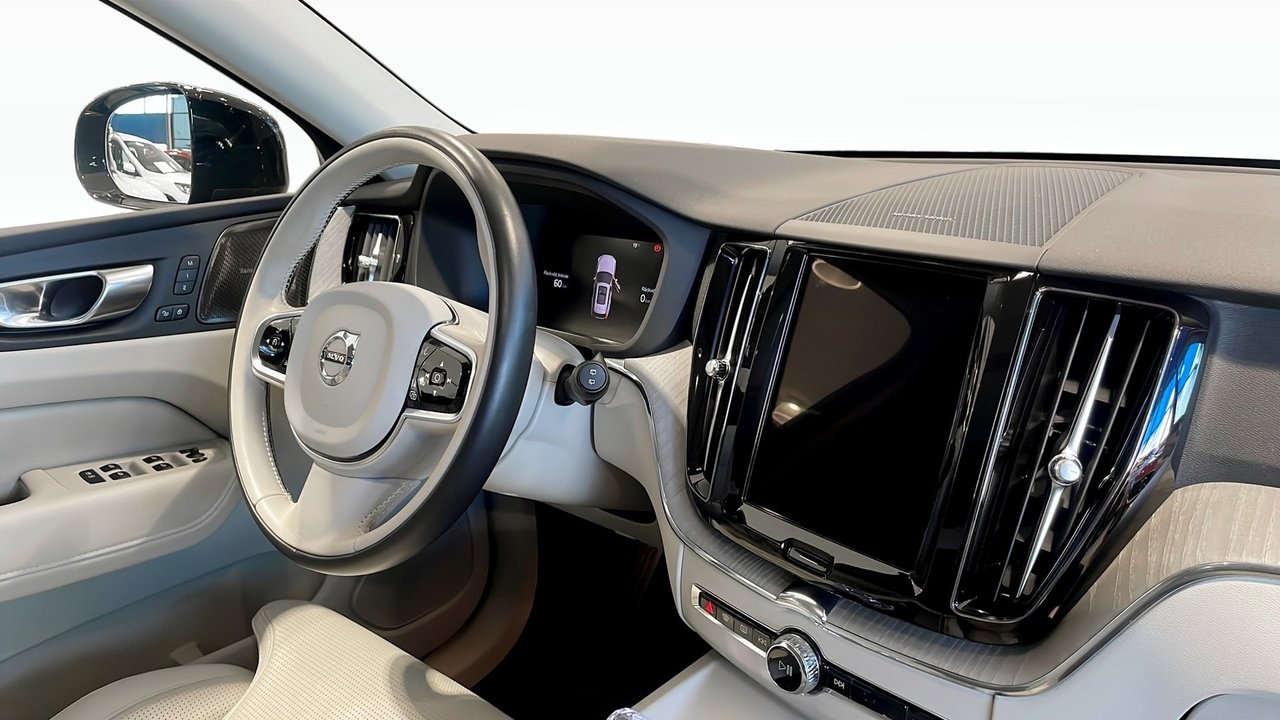 Volvo XC60 T6 Plus Dark Edition 2024, kuva 4/13