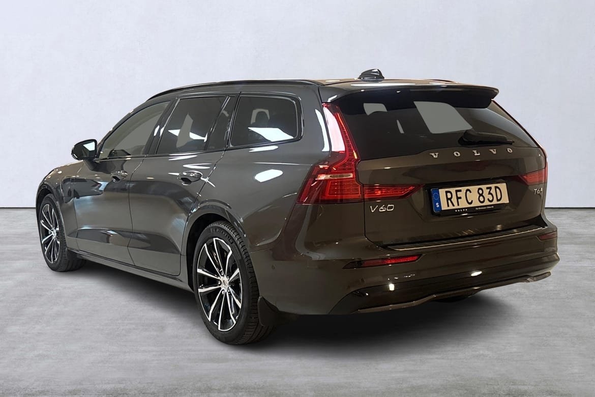 Volvo V60 T6 Plus Dark Nordic 2025, bild 4/10