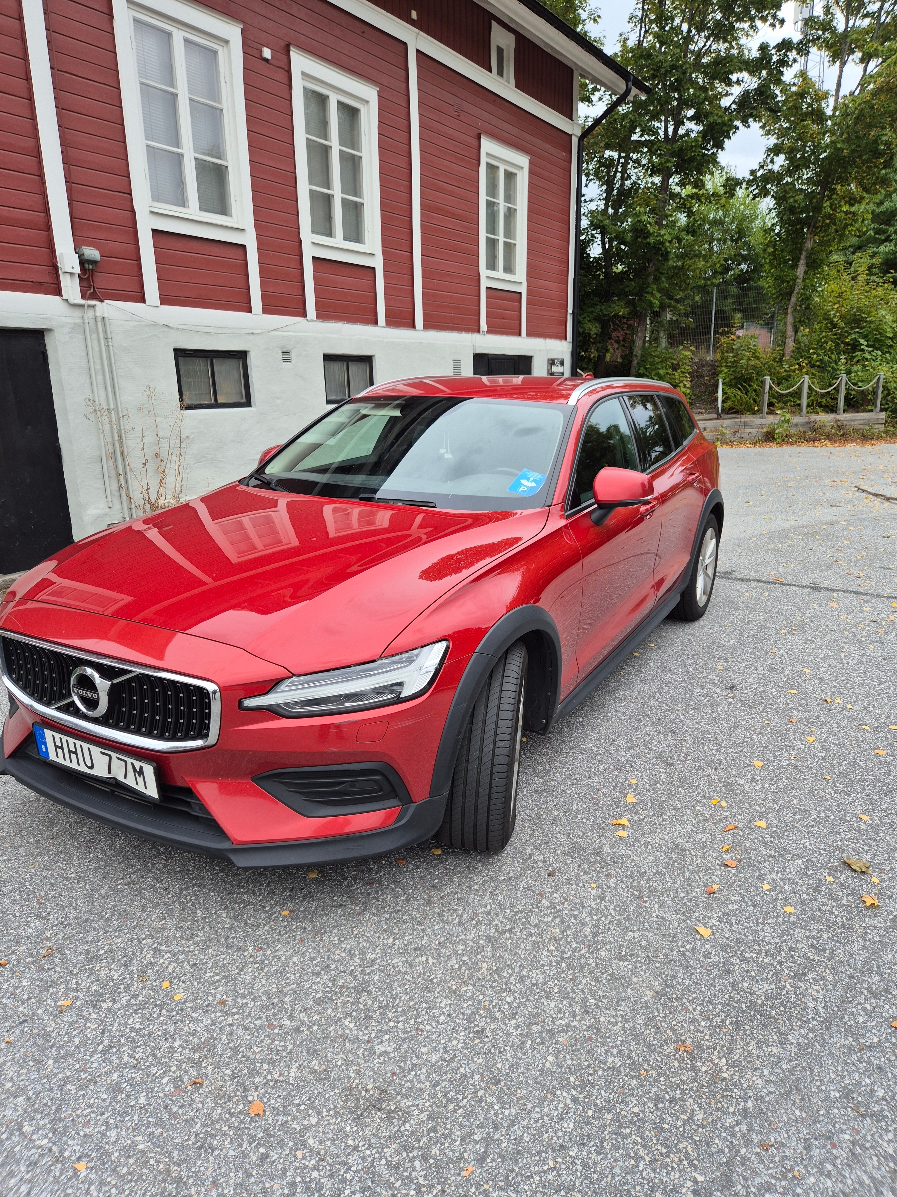 Volvo V60 Cross Country D4 2020, bild 2/9