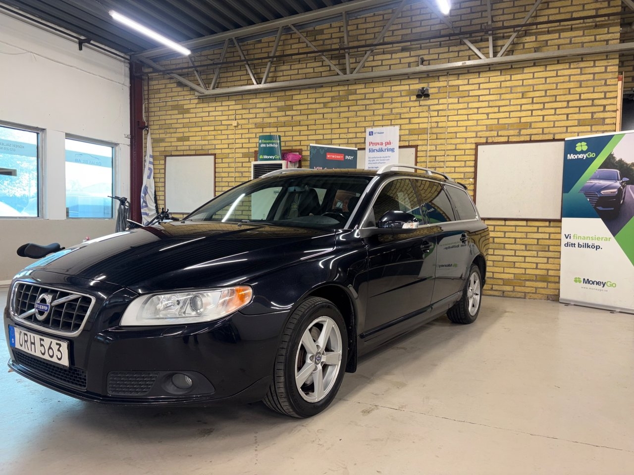Volvo V70 D5