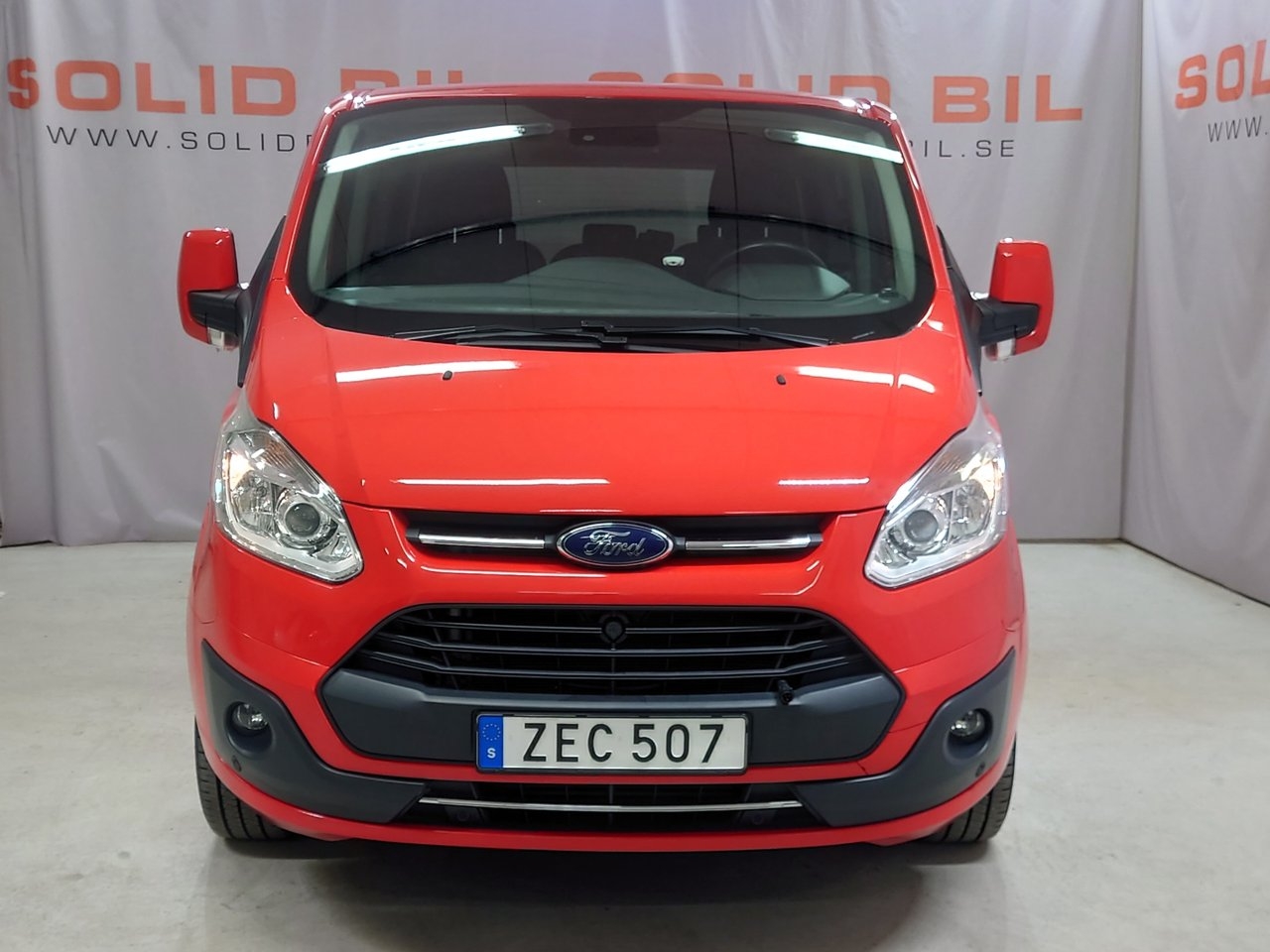 Ford Tourneo Custom 2018, bild 2/10