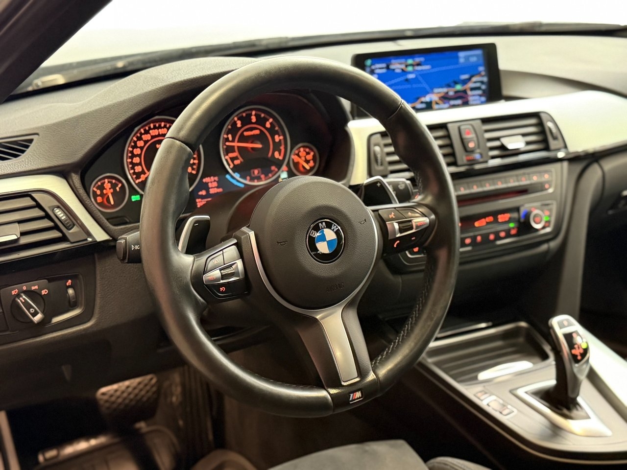 BMW 330d M Sport 2014, bild 7/10