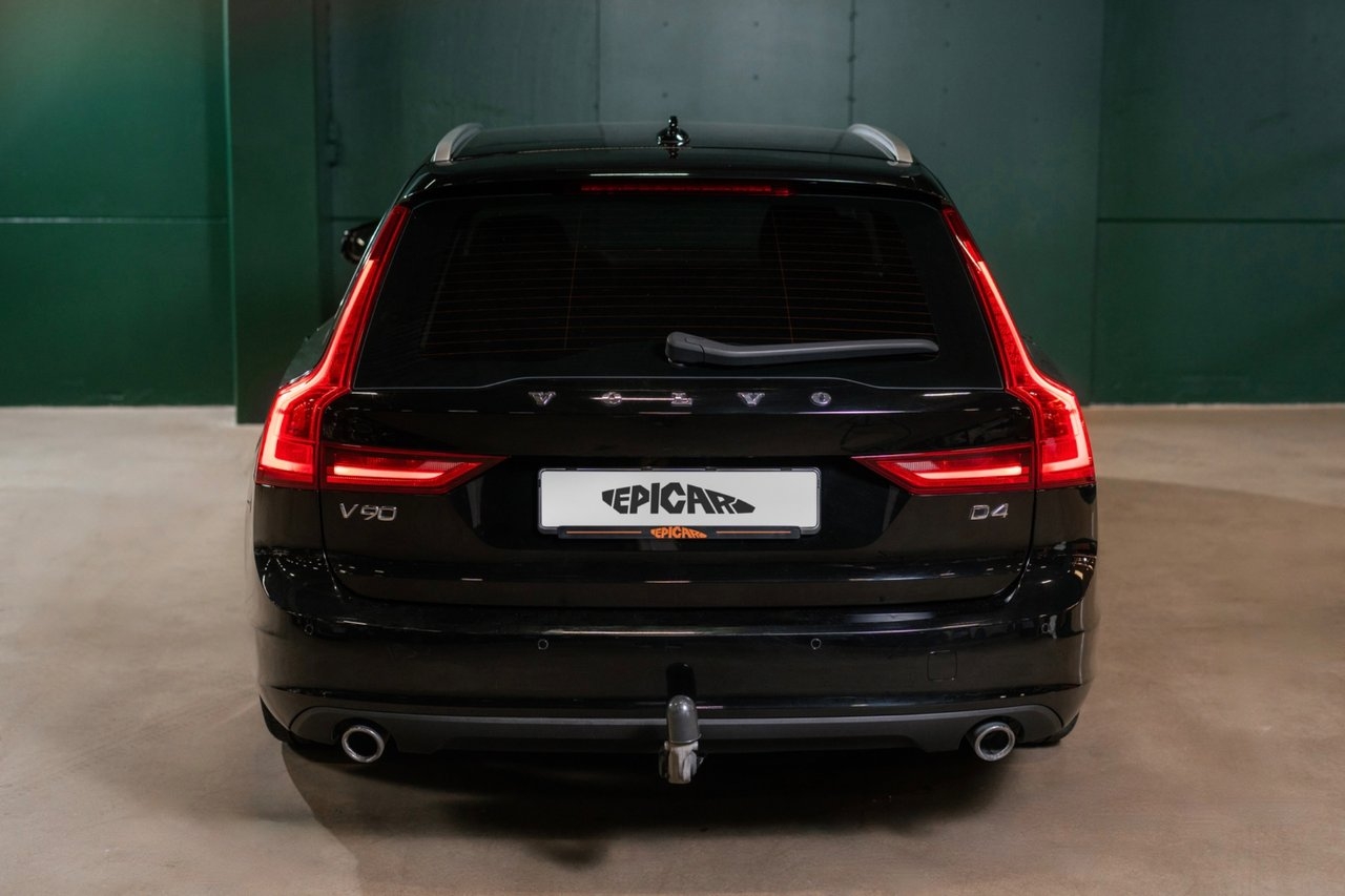Volvo V90 D4 Momentum Advanced 2019, bild 6/10