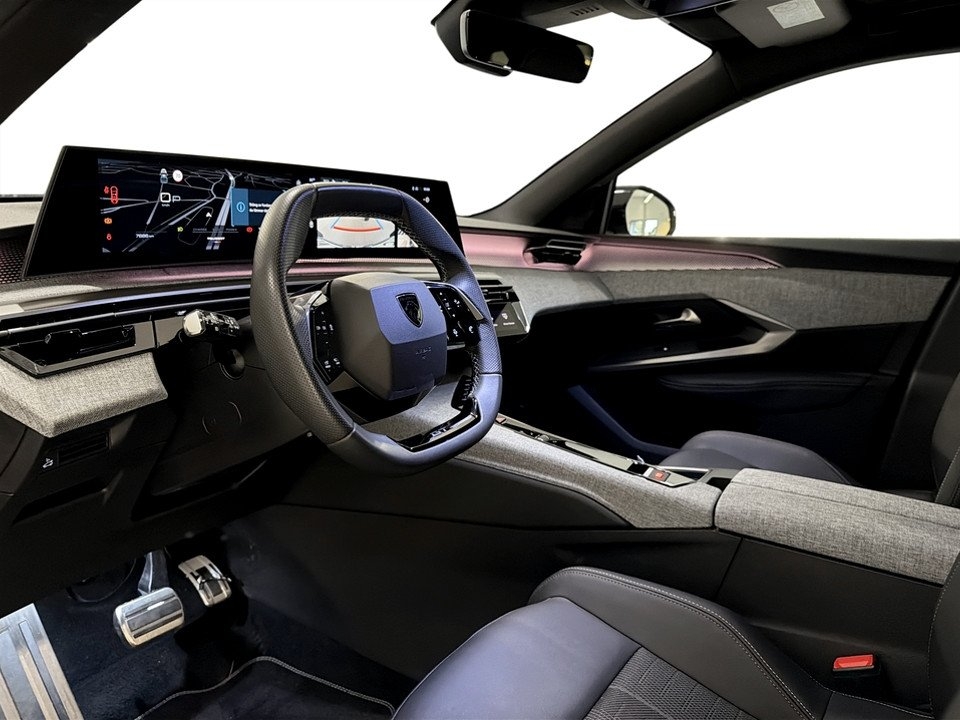 Peugeot 5008 1.2 Hybrid 145 GT 2025, bild 5/10