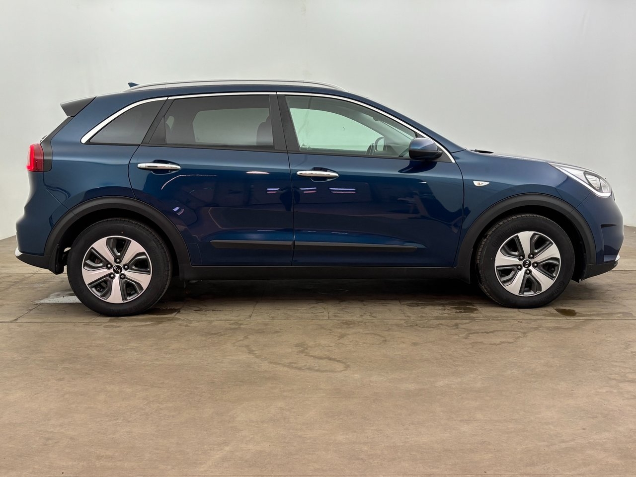 Kia Niro 1.6 GDI Hybrid Advance Plus 2017, bild 7/10