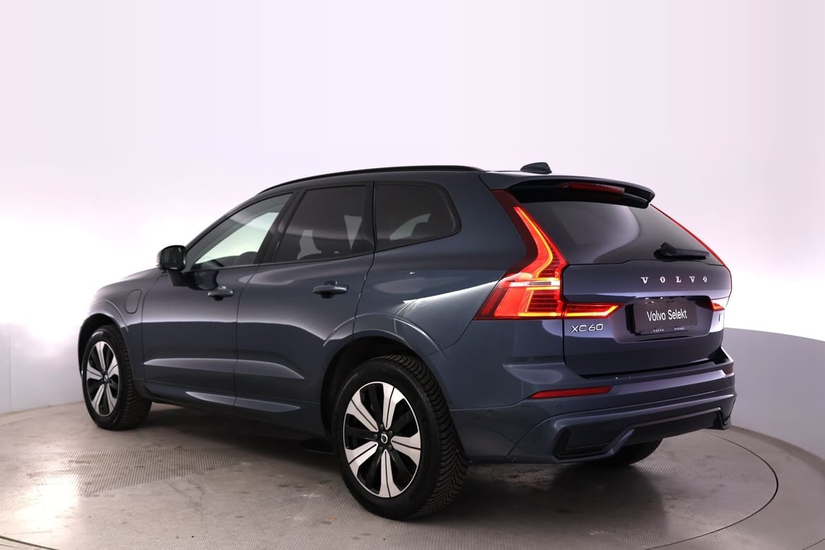 Volvo XC60 T6 Plus Dark Edition 2024, bild 3/10