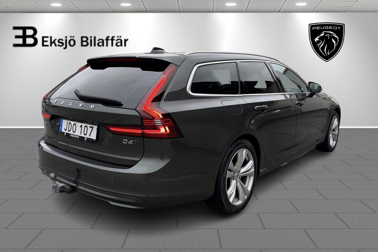 Volvo V90 D4 Momentum Advanced Edition 2021, bild 5/10