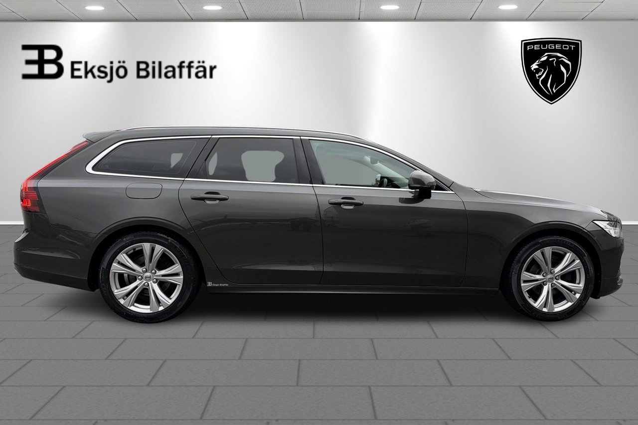Volvo V90 D4 Momentum Advanced Edition 2021, bild 4/10
