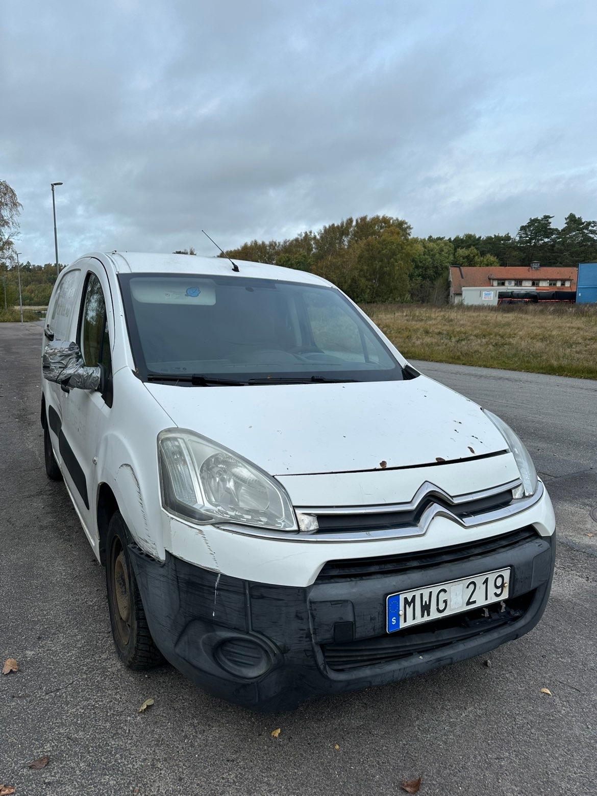 Citroen Berlingo 2012, bild 2/8