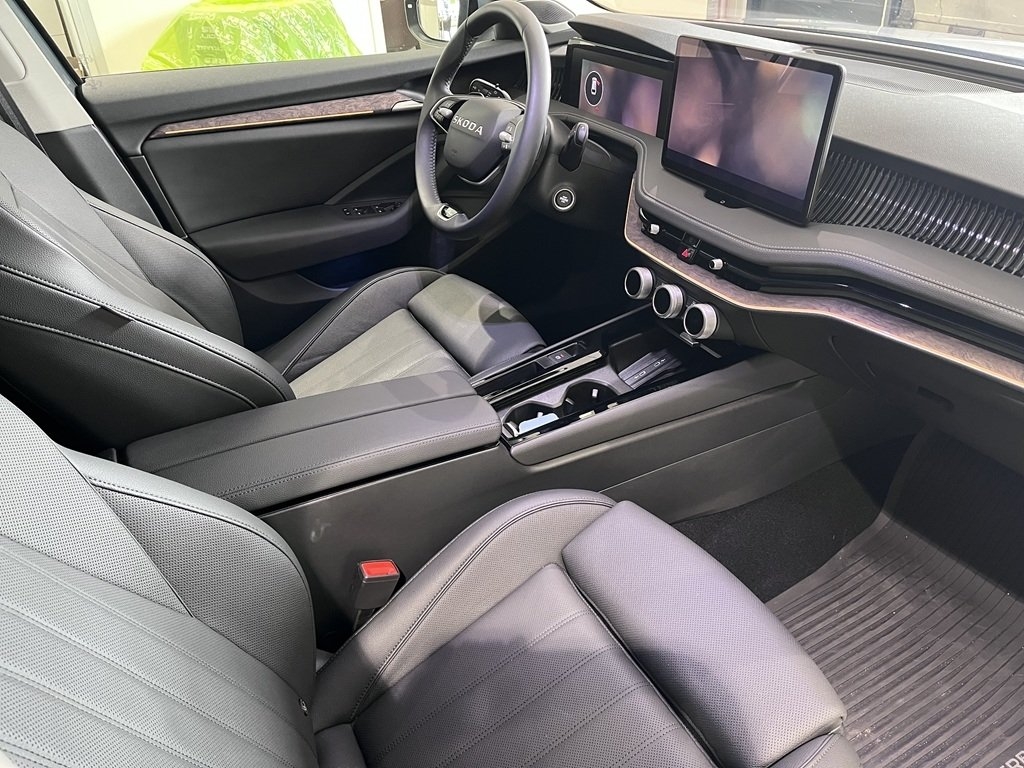 Skoda Superb 2.0 TDI SCR 2026, kuva 4/7