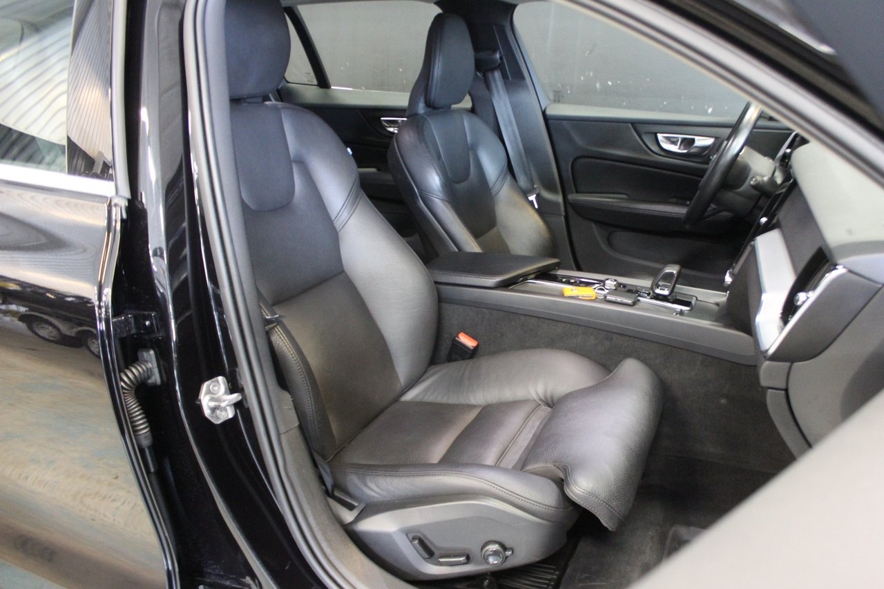 Volvo V60 B4 Diesel 2022, kuva 7/10