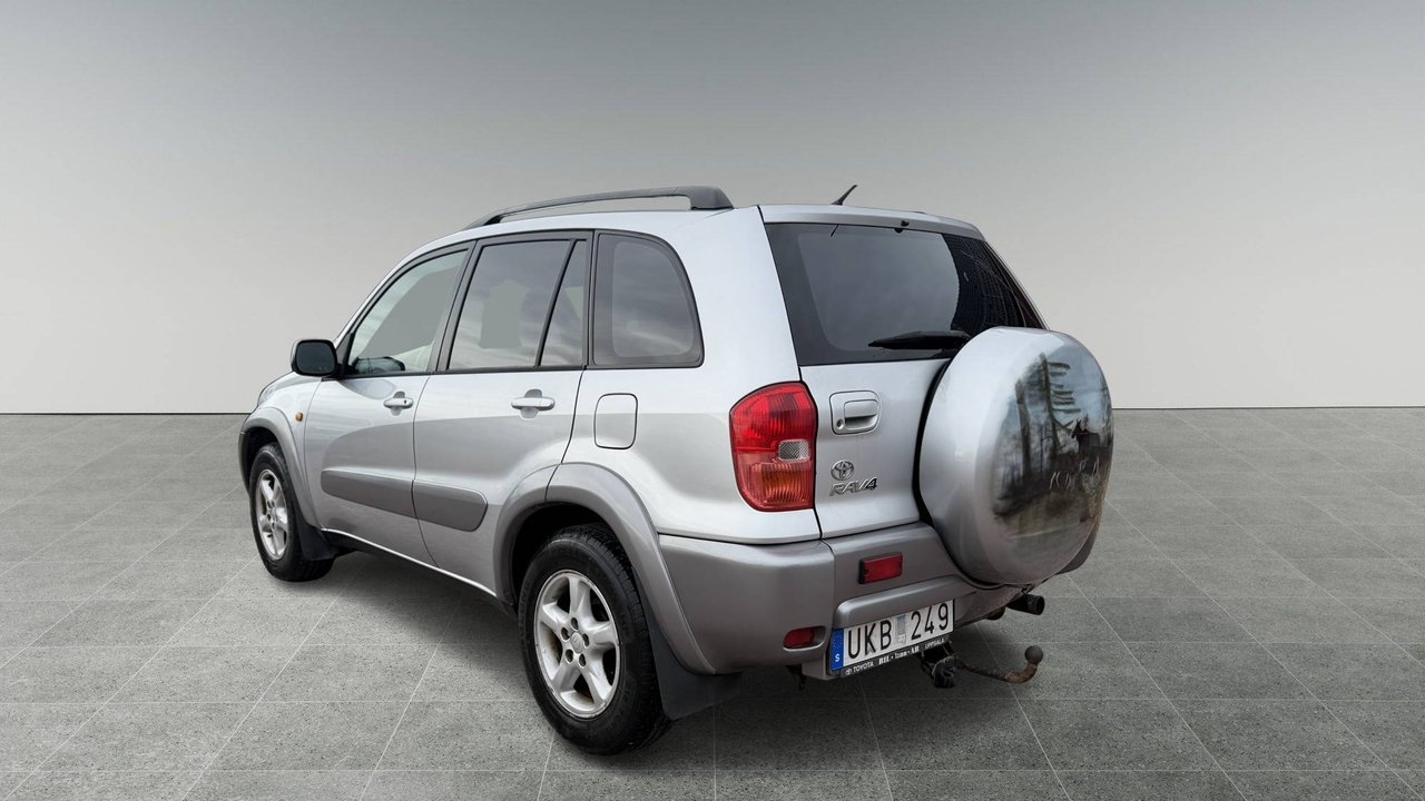 Toyota RAV4 2003, bild 2/9