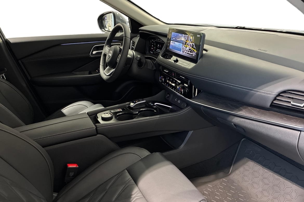 Nissan X-Trail 1.5 VC-T e-POWER Tekna 2025, bild 7/10