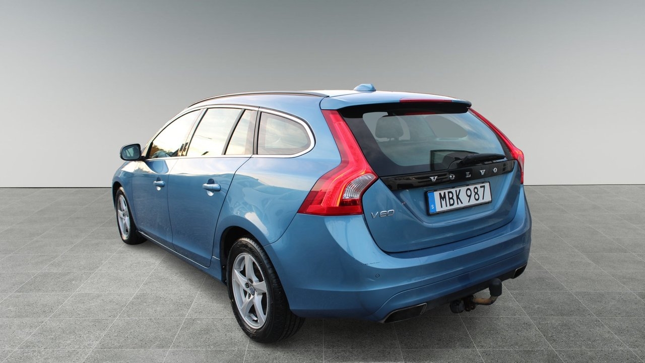Volvo V60 T5 Momentum Business Edition 2016, bild 4/10