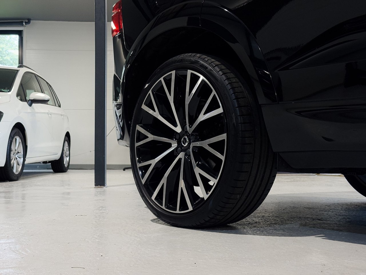 Volvo XC60 T8 R Design Pro 2022, bild 6/10