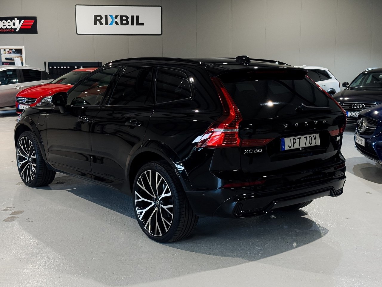 Volvo XC60 T8 R Design Pro 2022, bild 2/10