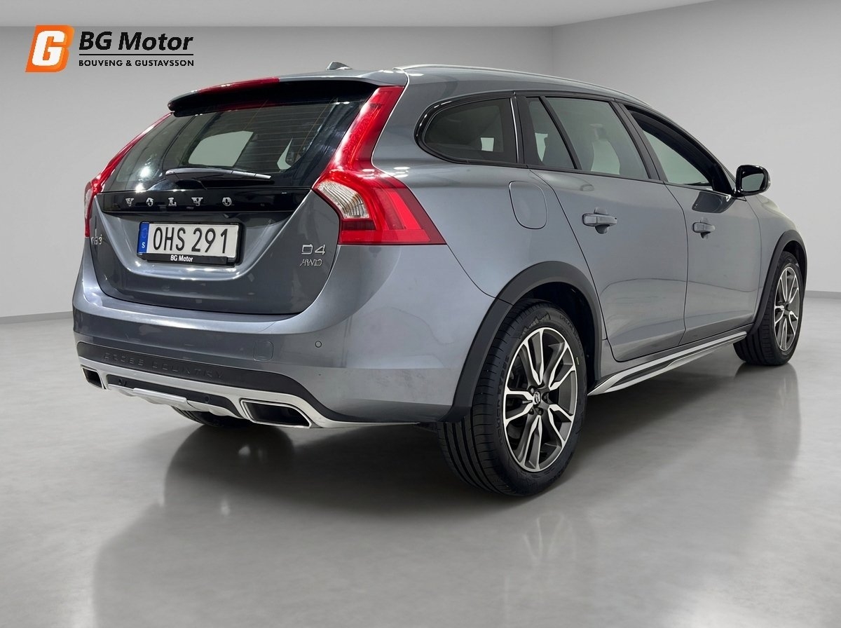 Volvo V60 Cross Country D4 Summum 2017, bild 6/10