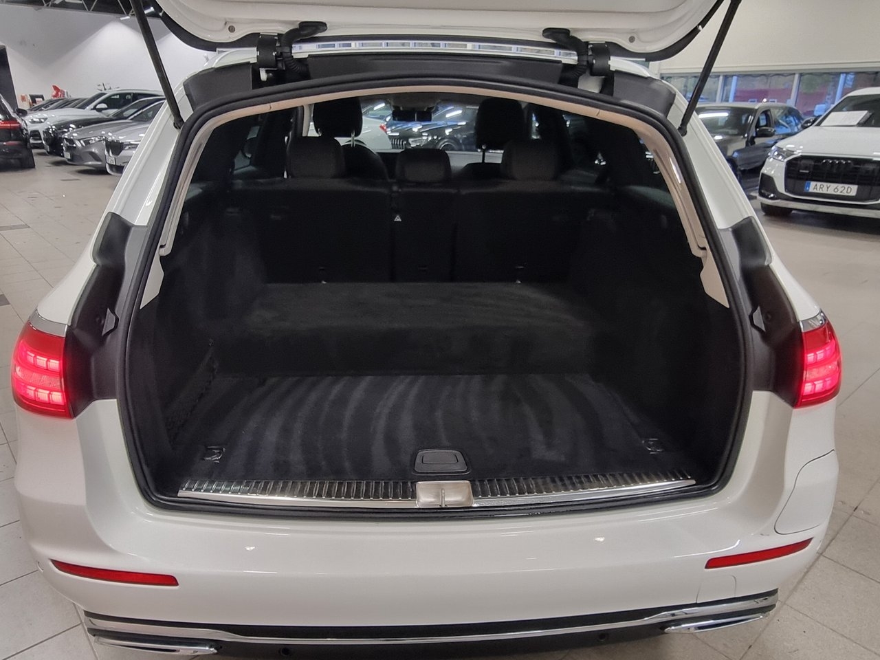 Mercedes-Benz E 300 de Avantgarde 2021, bild 6/15